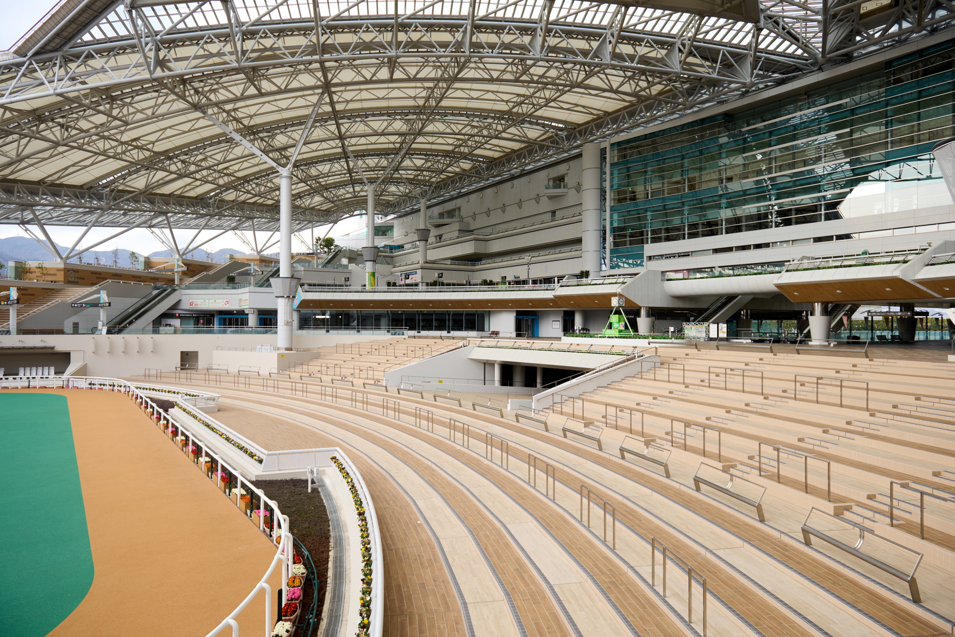 阪神競馬場阪神競馬場